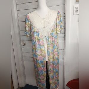 Vintage Vassarette Floral Robe Coverup Lingerie Lace Women's Medium Short Sleeve